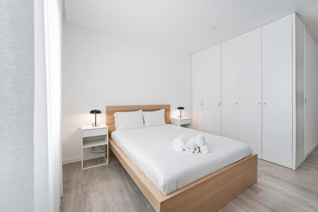 Guestready - The Grey Light Across Forum אבאירו מראה חיצוני תמונה